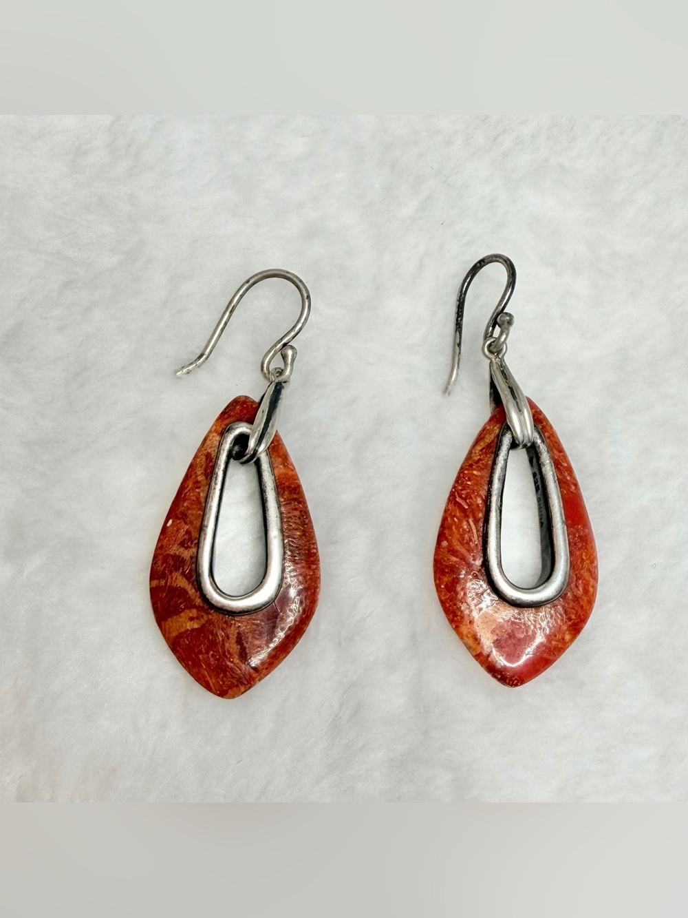 Silpada SS "Cardinal Rule" Sponge Coral Dangle Earrings #W1982 [075GCM]